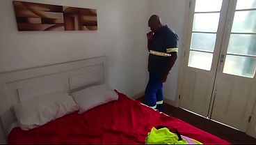 Image Acabei comendo o cuz&atilde_o do faz tudo do pr&eacute_dio .