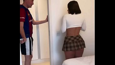 Image Japonesa gostosa fodida por amante na frente do corno enquanto safado come pipoca e toca punheta