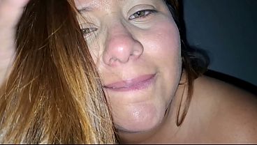 Image Close up BBW Latina plays with herself