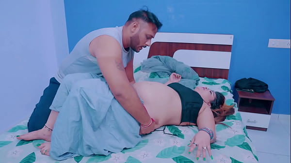 Image Desi wife cheated her husband and also caught on spot for the fucking