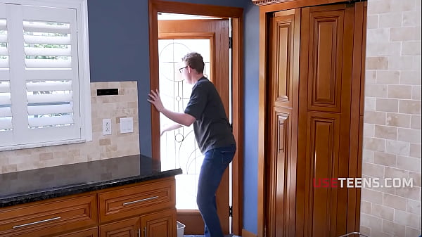 Image Mean Girl Gives Freeuse Access To Make Amends