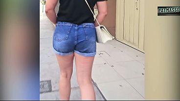 Image Sexo r&aacute_pido por dinero en Navidad: En la calle, una se&ntilde_ora es pillada y acepta coger a cambio de efectivo para comprar los regalos.