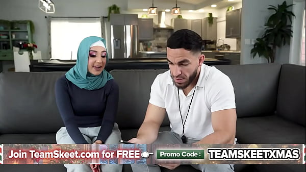 Image Virgin Hijab Girl Gets Sex Lessons From School Coach ~ Free Movie