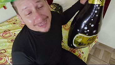 Image Perverted stepfather asks his big-assed stepdaughter for a blowjob for New Year's