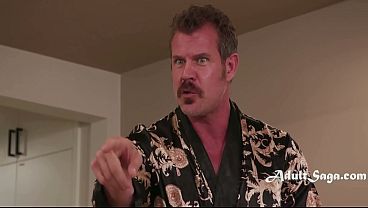 Image A Threesome Date Reveals a Web of Mutual Infidelity