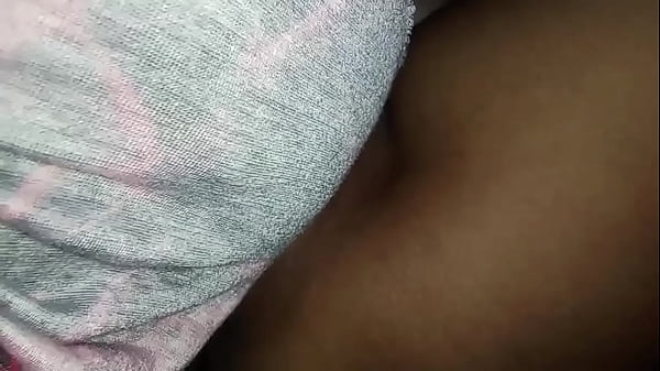 Image Indonesia licking stepmom's pinky pussy. Jilat memek pink ibu tiri. Wah nikmatnya.Jago jilmek - update