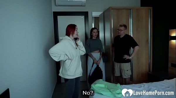 Image Stepmom ends up getting dicked in bed