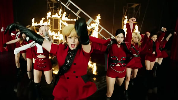 Image TWICE  'Perfect World'  Music video