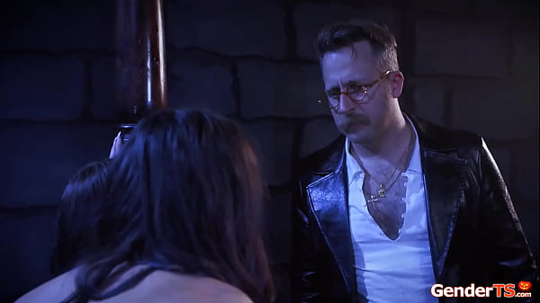 Image You new vampires need a full ass staking