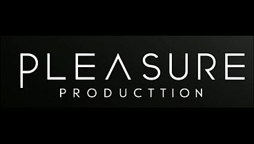 Image Trans gostosa queria um boy mas s&oacute_ tinha amiga pra rolo