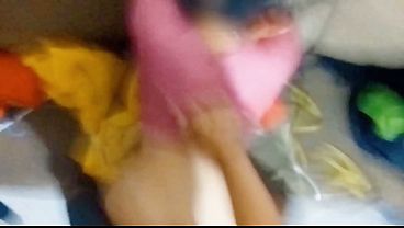 Image LATINA DE BUMBUM GRANDE SENDO FODIDA COM FOR&Ccedil_A! Uma loira gostosa, MILF, estilo cachorrinho, fodendo r&aacute_pido e forte , gemendo alto!