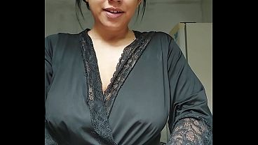 Image Gostosa cozinhando