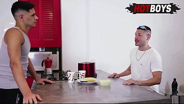 Image Chamei o gostoso do bairro pra me foder!