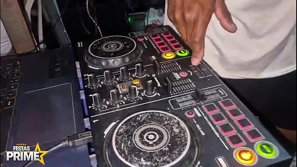 Image PUTARIA NO BAILE COM EQUIPE PRIME