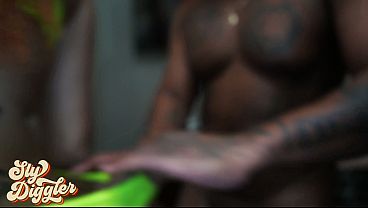 Image Found a Stallion in the Hot Tub w/ Jazz The Stallion