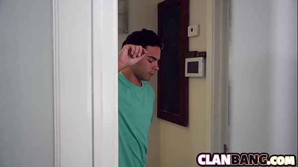 Image Mum Experiment Gone Wrong in Clan Bang