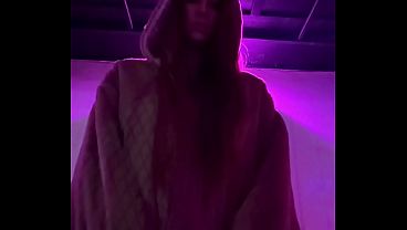 Image Artemisia Love outdoor smoking sesh