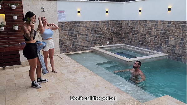 Image tatiana alvarez y salome gil hacen un trio con un desconocido