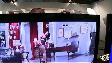 Image After getting her cunt eaten sexy Holly West wanted to get that fun fuck fest.