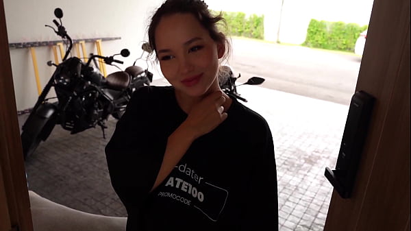 Image She came to my house and begged me to fuck her hard and cum on her face