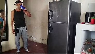 Image Tengo sexo duro con mi cu&ntilde_ado mientras estoy sola en casa y &eacute_l deja su semen caliente en mi vagina.