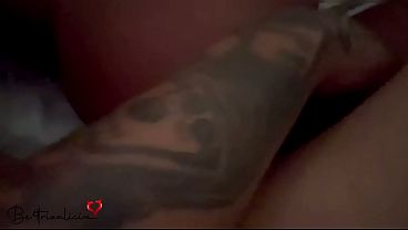 Image Sentei com for&ccedil_a na pica do meu meio irm&atilde_o