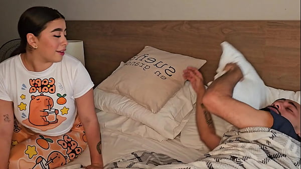 Image enorme culo de hermosa bbw rebota en la gigante polla de su padrastro - Emily Fox & Soldierhugecock