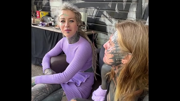 Image Daytime Looks & Playful Moments