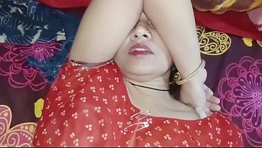 Image My cute girlfriend invited me for fucking when she was alone her bedroom