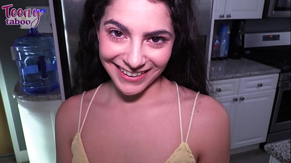 Image Angel Gostosa Shows Thick Ass To Stepdad Gets Creampie