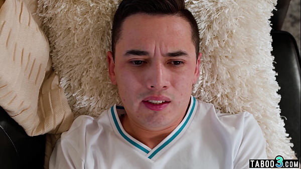 Image Mature stepmom Reagan Foxx prepares for her final exam on stepsons big cock