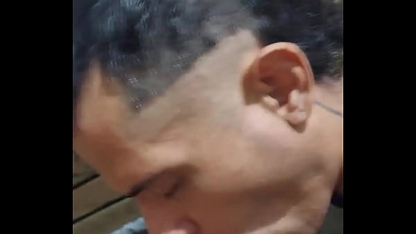 Image Mamei o novinho filho do dono do sacolao escondido dentro do estoque