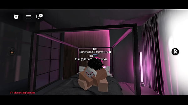 Image Spider chica no pudo aguantarse las ganas y me pidio que me la follara duro