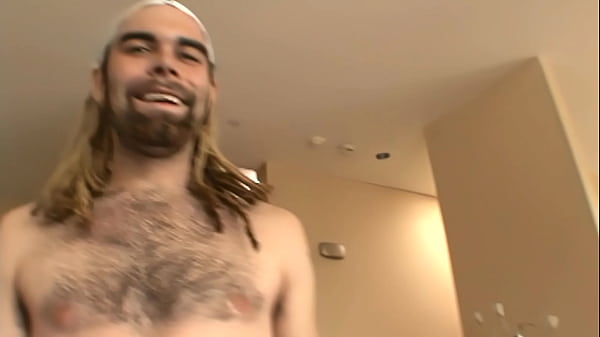 Image Joelean shows us that older women are always good fucks because they know how to move...