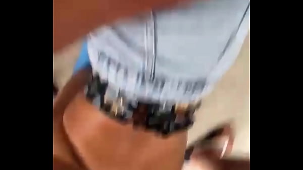 Image PRIMEIRA FODA DO ANO - MOTOQUEIRO COMEU MEU CUZINHO NA CONSTRU&Ccedil_&Atilde_O