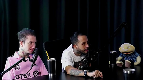 Image VEJA A ENTREVISTA SAFADA E CHEIA DE PUTARIA COM A ALICE VASCONCELOS E OLHAR SOBRE RODAS NO PORN CAST BRAZIL - PARTE 1 (WATCH ON: SHEER/RED)