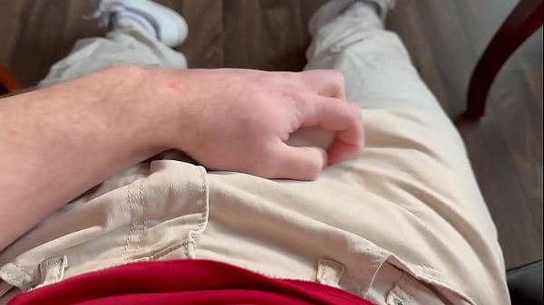 Image Dominanter Chef im Homeoffice edgt mit hartem Schwanz und Dirtytalk &ndash_ PhantomGentX