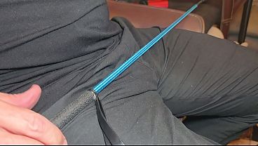 Image Dominador Pisa e Esmaga Comida para Submissos Devorarem do Ch&atilde_o. Comendo como c&atilde_es. Fetiche de Humilha&ccedil_&atilde_o Extrema!