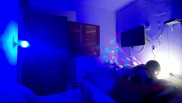 Image um sorriso provocante, cheia de confian&ccedil_a