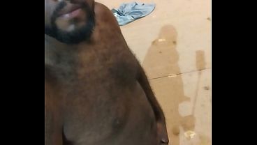 Image O vigilante Humilhando o trabalhador