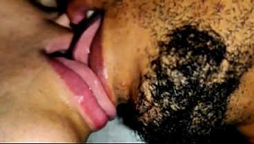 Image Latina golosa de co&ntilde_o super estrecho