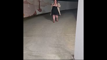 Image Bais&eacute_ par le voisin dans son garage