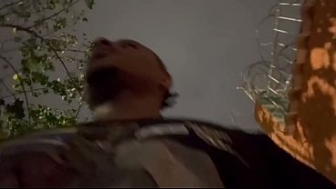 Image Encantei a magrinha na rua levei para casa e empurrei o mastro, ficou toda abertinha a safada.