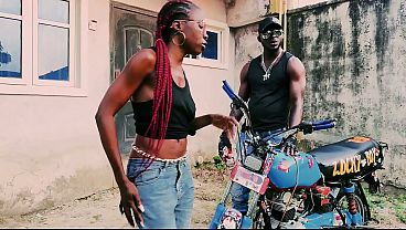 Image Standing Sex On A Bike - Petite Biker gangster Fuck Her Man In Public Garage