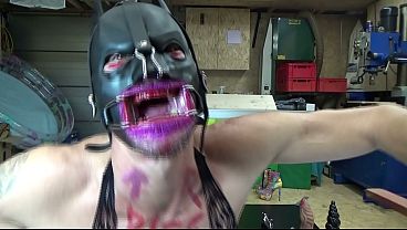 Image Extremeslut66 reitet einen Monsterschwanz