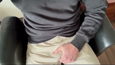 Image Deutscher Daddy fl&uuml_stert dir JOI Dirtytalk in der Homeoffice Pause - PhantomGentX