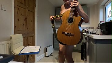 Image Naked music show