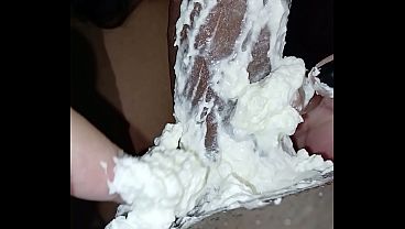 Image Me comi la polla de mi hermanastro con crema batida y lo hice correr 2 veces