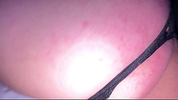 Image Mi novio me despierta en la noche para jugar con mi culo y termina penetr&aacute_ndome con su enorme verga