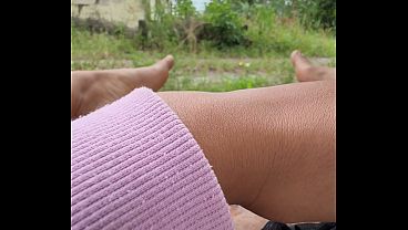 Image me encanta la adrenalina de sentir que te estan observando mientras te masturbas hasta correrte a chorros